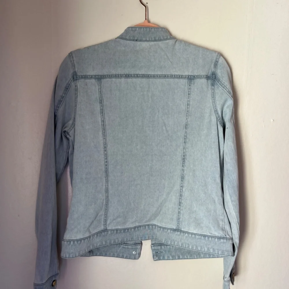 J MCLAUGHLIN Light Wash Denim Jean Jacket SMALL - Picture 5 of 5